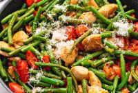 Savory Chicken and Crisp Green Beans