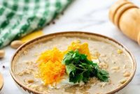 Creamy Slow Cooker White Chicken Chili
