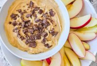 Harvest Apple Cheesecake Dip