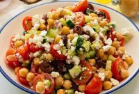 Vibrant Mediterranean Chickpea Salad