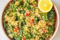 Nourishing Quinoa Spinach Medley