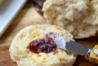 Golden Fluffy Buttermilk Biscuits