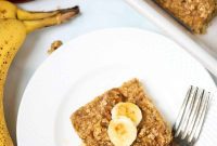 Golden Banana Baked Oats