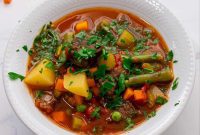 Grandma’s Hearty Beef and Vegetable Soup