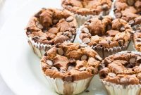 One-Bowl Blender Banana Oatmeal Muffins