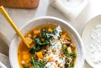 Wholesome White Bean and Kale Pot