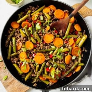 overhead view of ground beef with vegetables