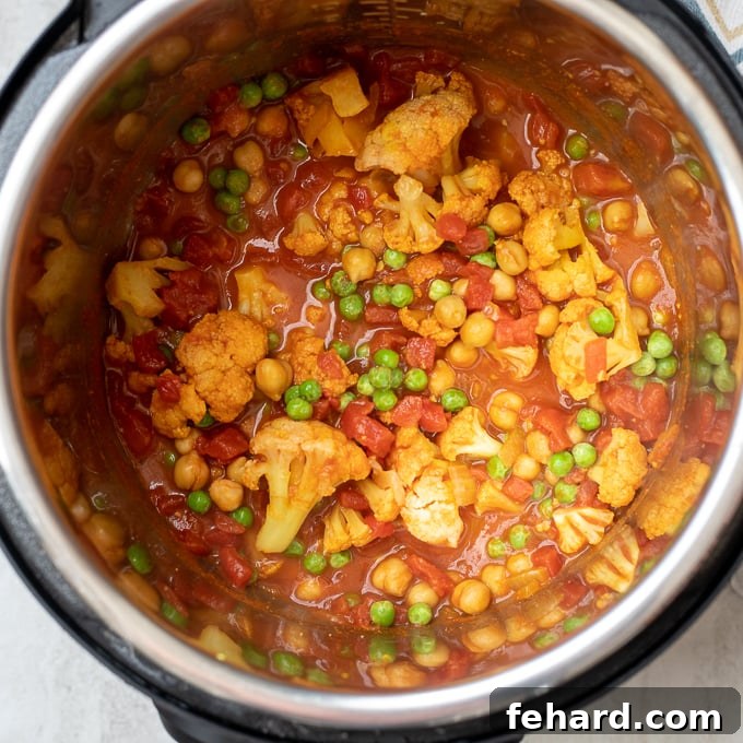 Caulliflower and Chickpea Vegan Tikka Masala inside Instant Pot.