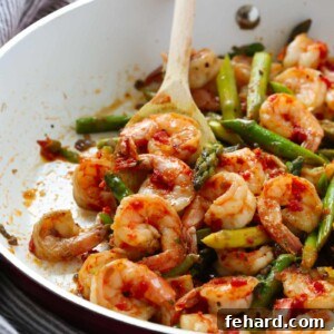 The finished Sun-dried Tomato Pesto Shrimp Asparagus Skillet, ready to be served.