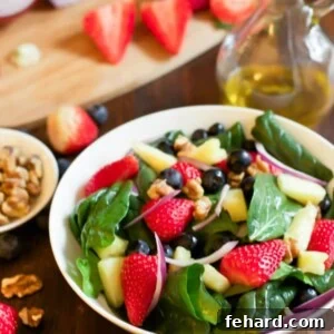 A featured image of the Spinach Fruit Salad Recipe
