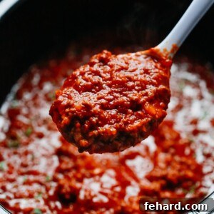 close up of ladder containing meat sauce