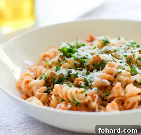 Quick Easy Tuna Pasta-4 Quick Easy Tuna Pasta - A fast and flavorful seafood option