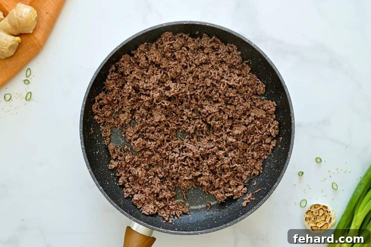 Easy Ground Beef Dinner Recipe One pound of ground beef browned and crumbled in large 12-inch skillet.
