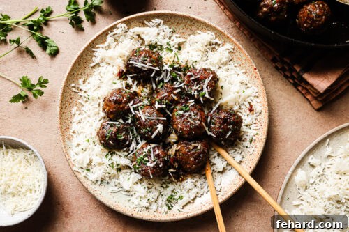 meatballs served in a plate